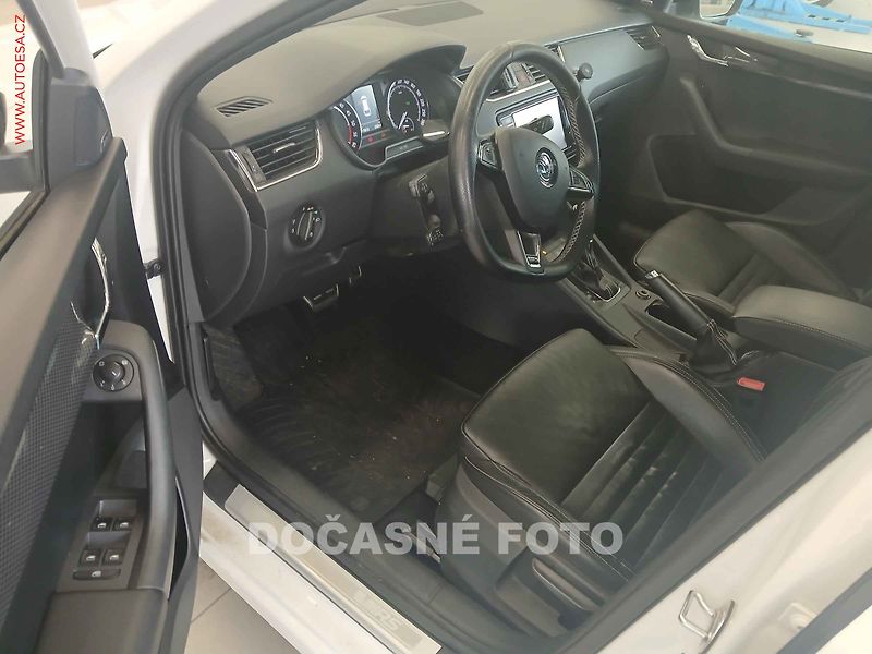 Škoda Octavia (2014) 2.0 TDi, servis.kniha, AT - fotka 3 z 3
