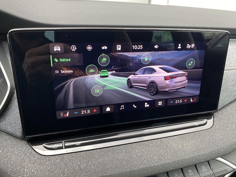 Škoda Octavia 1,5 TSI 110 kW Top Selection - fotka 19 z 27