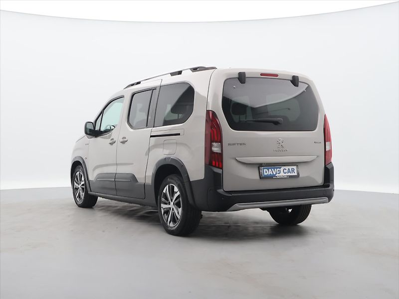 Peugeot Rifter 1,5 BlueHDI 96kW CZ 1.Maj GT - fotka 5 z 28