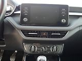 Škoda Fabia (2021) 1.0TSi, 2.maj,ČR, Style, LED - náhled 11