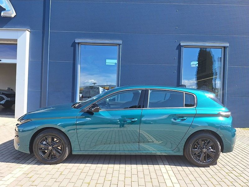 Peugeot 308 (2026) STYLE Hybrid 145 e-DCS6 - fotka 2 z 15