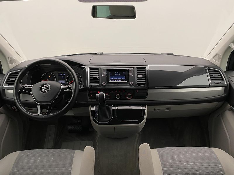 Volkswagen Multivan 2.0TDI 170kW 4MOTION DSG 7míst - fotka 2 z 34