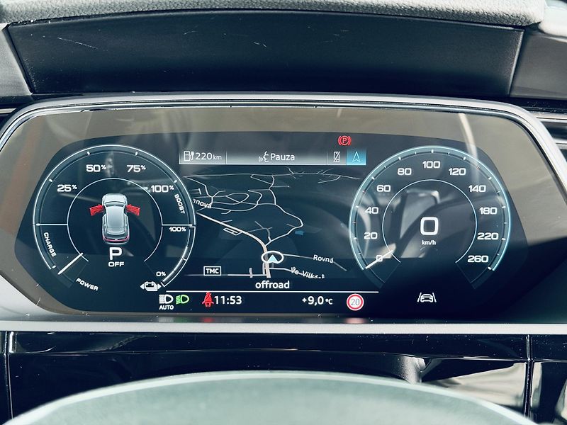 Audi e-tron (2020) 55*S-LINE*QUATTRO*REZERVACE - fotka 26 z 45