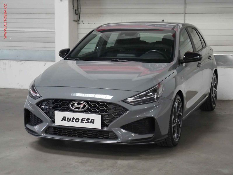 Hyundai i30 (2022) 1.6CRDi, 2.maj,ČR, LED - fotka 3 z 17