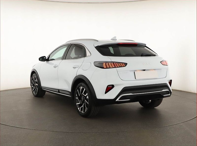 Kia XCeed (2025) 1.6 T-GDI - fotka 4 z 17