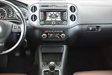 Volkswagen Tiguan 1,4 TSi, 1.maj,navi,kůže,pano, - náhled 17