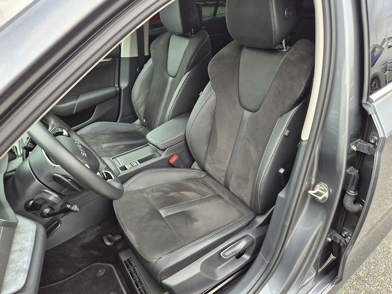 Škoda Octavia 130 let Premium 1.5 TSI 110 kW - fotka 17 z 39