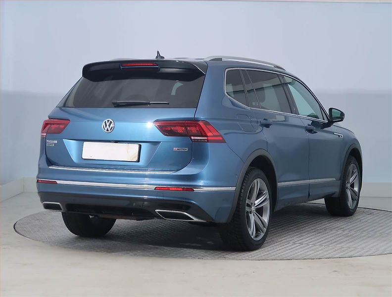 Volkswagen Tiguan Allspace (2020) R-Line 2.0 TDI - fotka 5 z 21