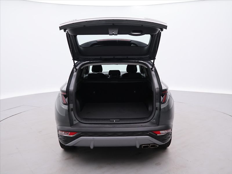 Hyundai Tucson 1,6 T-GDI 110kW Aut. CZ DPH - fotka 9 z 29