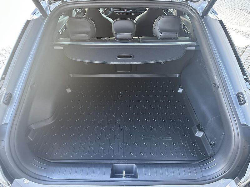 Kia EV6 (2025) GT LINE 84 kWh + HEAT+TECH+MER - fotka 6 z 6