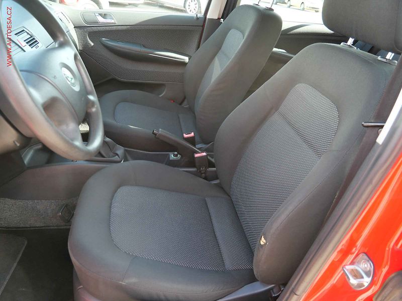 Škoda Fabia (2006) 1.2 i, Ambiente - fotka 9 z 14