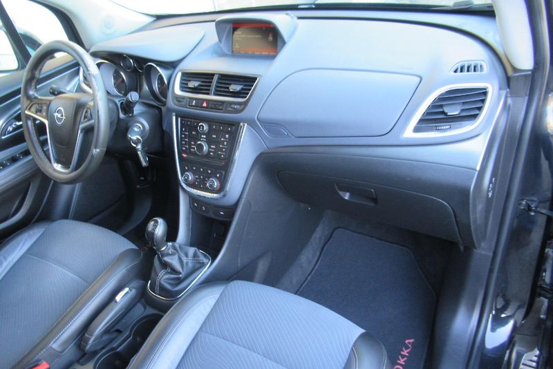 Opel Mokka 1.4i  4X4 AUT. KLIMA TAŽNÉ - fotka 18 z 28