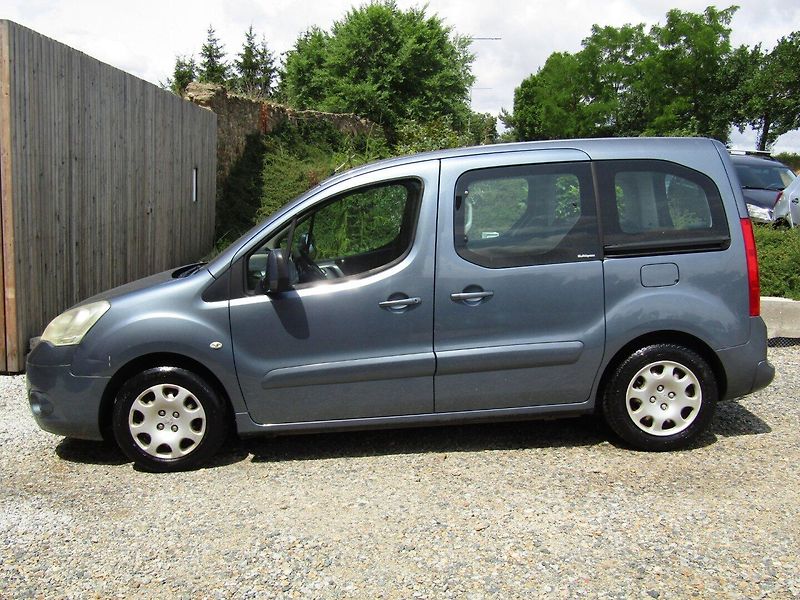 Citroën Berlingo (2009) 1.6 16V 66kW - fotka 10 z 37