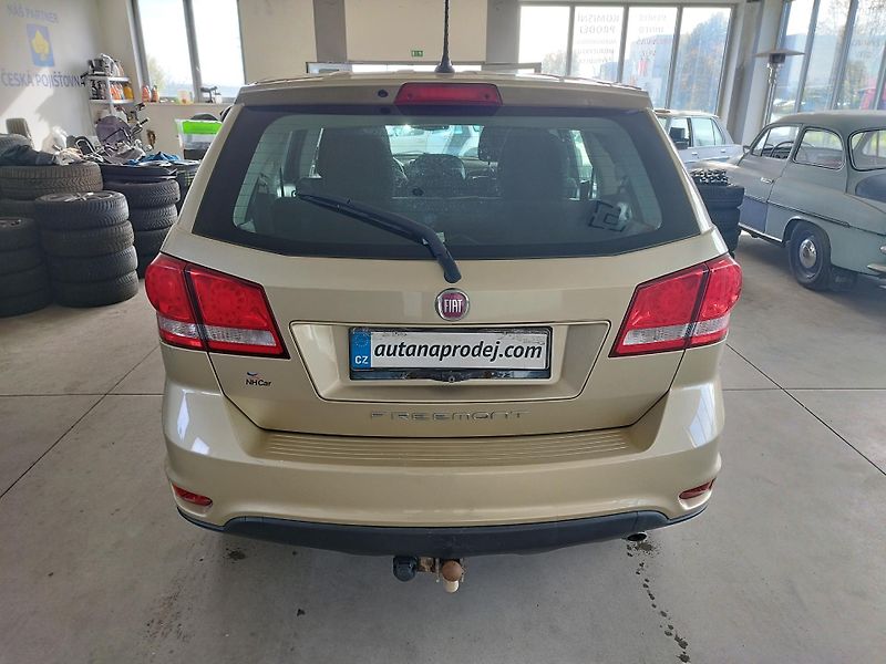 Fiat Freemont (2011) 2,0JTD,103KW,7MÍST,ALU,TAŽNÝ - fotka 6 z 32