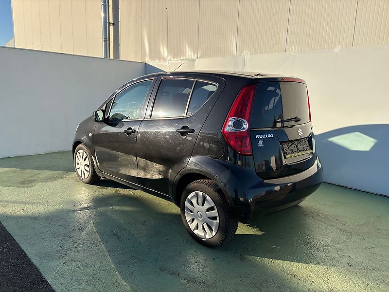 Suzuki Splash 1.0, 48kW, Klima, Výhřevy - fotka 4 z 16
