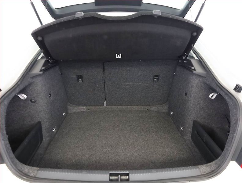 Škoda Octavia (2014) 1.6 TDI, Tempomat - fotka 11 z 12