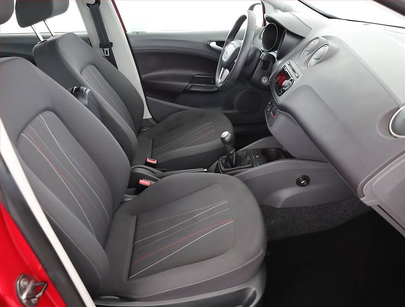 Seat Ibiza (2011) 1.2 12V, Serv.kniha, po STK - fotka 7 z 15