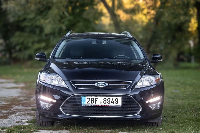 Ford Mondeo - fotka 2 z 33