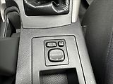 Toyota RAV4 2,2 D-4D BEZ KOROZE PO SERVISE - náhled 18
