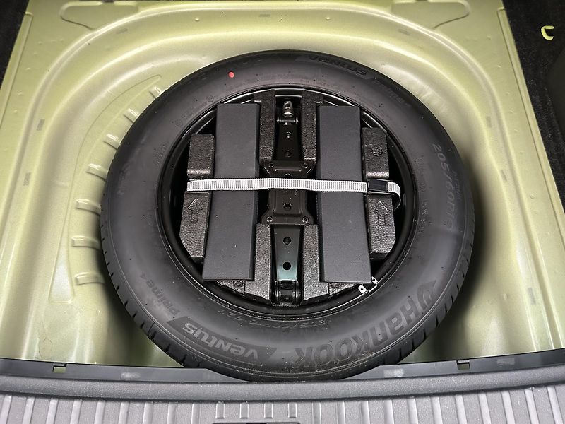 Škoda Octavia 2.0 TSI 4x4 SportLine - fotka 25 z 31
