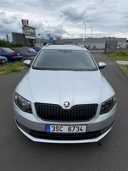 Škoda Octavia (2014) Škoda Octavia, 2.0 TDI Style - fotka 12 z 19