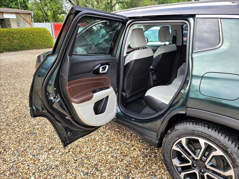 Jeep Compass 1,3 PHEV,Limited,4x4,facelift, - fotka 13 z 50