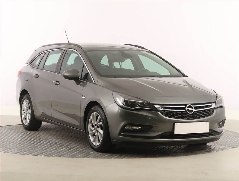 Opel Astra (2019) 1.6 CDTI, Navi, Tempomat - fotografie inzerátu