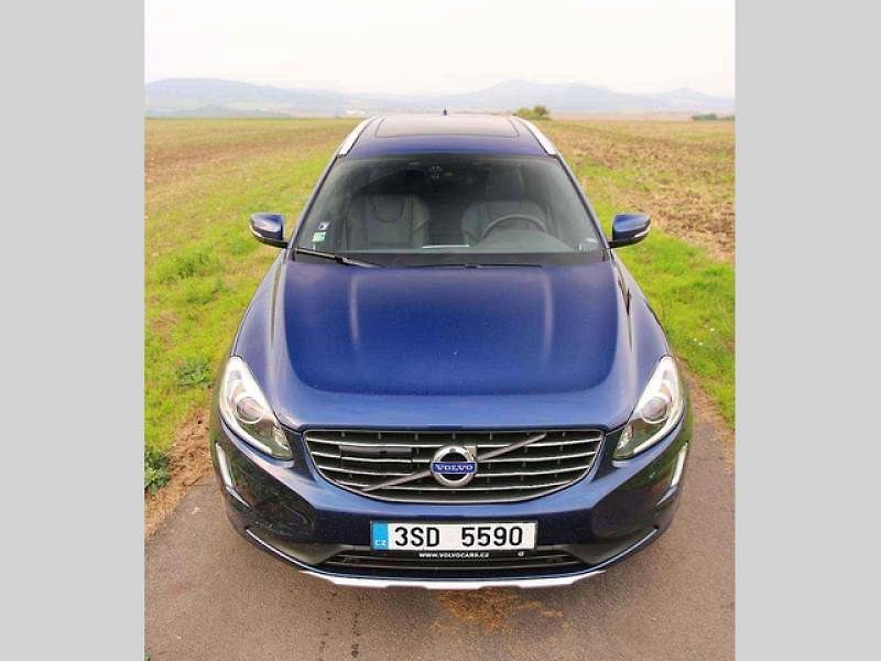 Volvo XC60.