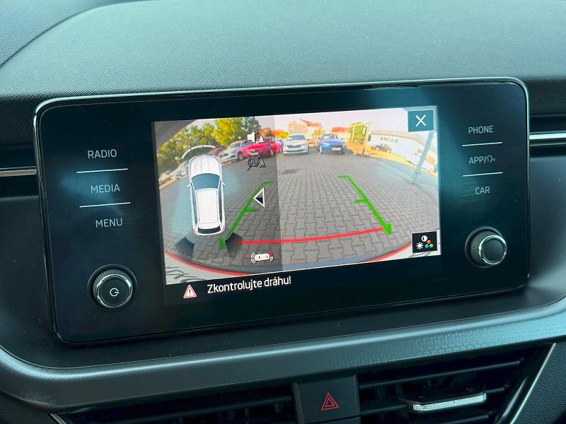 Škoda Kamiq (2020) 1.5 TSI 110 kW Style Plus - fotka 18 z 23