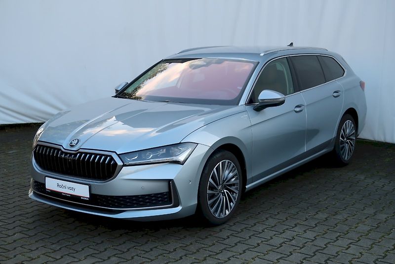 Škoda Superb (2024) Combi Laurin & Klement 2,0 TDi - fotka 24 z 31