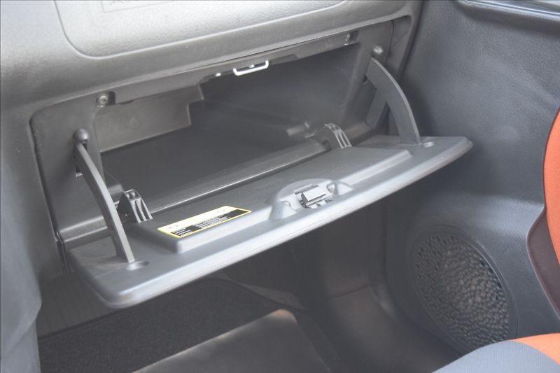 Fiat Panda 1,2 i 44KW AUTOMAT KLIMA ALU - fotka 47 z 49