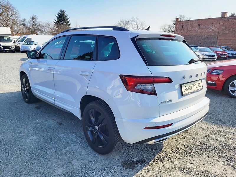 Škoda Karoq 2.0 TDi DSG 4x4 SPORTLINE - fotka 3 z 47