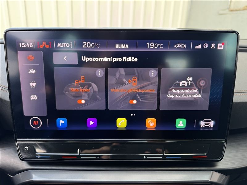 Cupra Formentor 2,0 TSI 140kW DSG 4Drive ČR - fotka 36 z 50