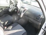 Kia Venga 1,4 i, klima,servis,2.maj,CZ, - náhled 9