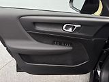 Volvo XC40 (2026) B3 AUT ESSENTIAL - náhled 7