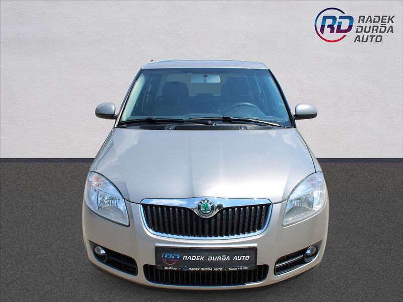 Škoda Fabia 1,2 HTP  NOVÉ V ČR,1.MAJITEL - fotka 2 z 20