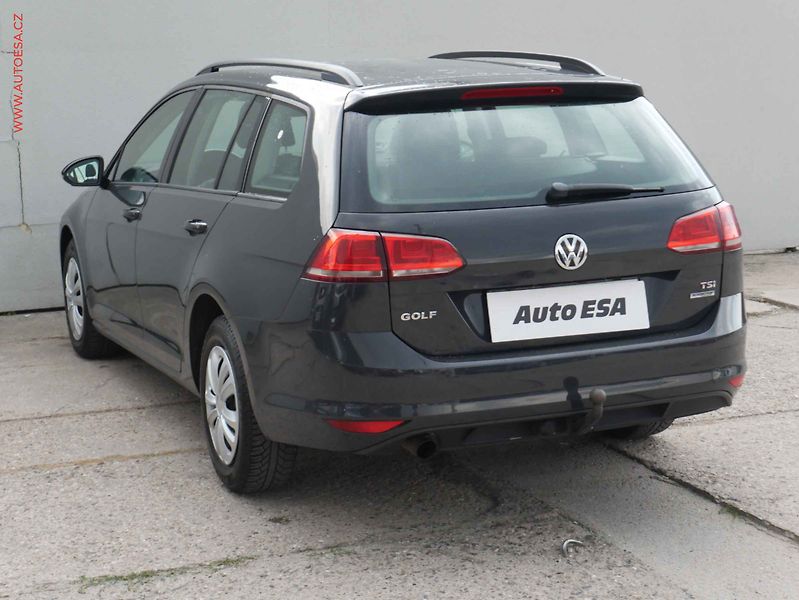 Volkswagen Golf (2014) 1.2TSi, Tažné, STK7/28 - fotka 4 z 13