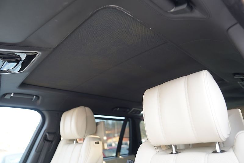 Land Rover Range Rover 4.4 SDV8 LWB  Autobiography - fotka 18 z 53