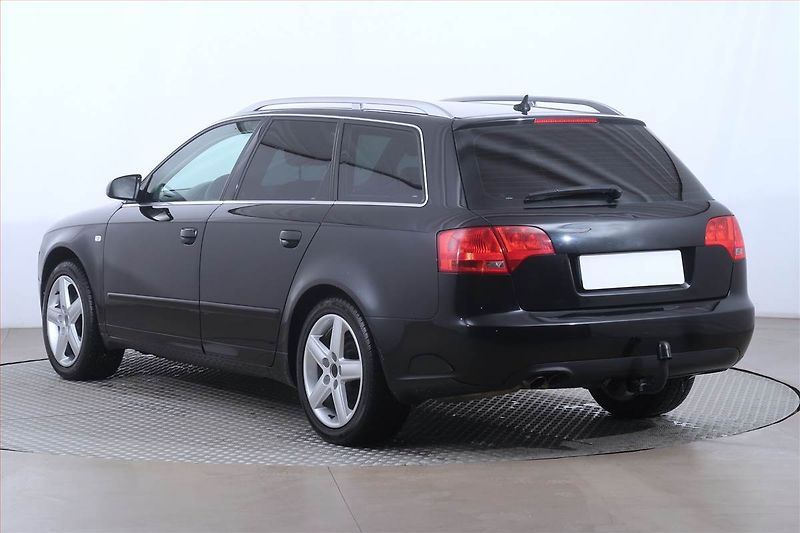 Audi A4 (2006) 2.0 TDI, Automat, Tempomat - fotka 4 z 17