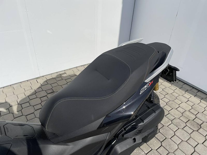 Aprilia (2026) SR GT 400 EU5+ - fotka 8 z 11