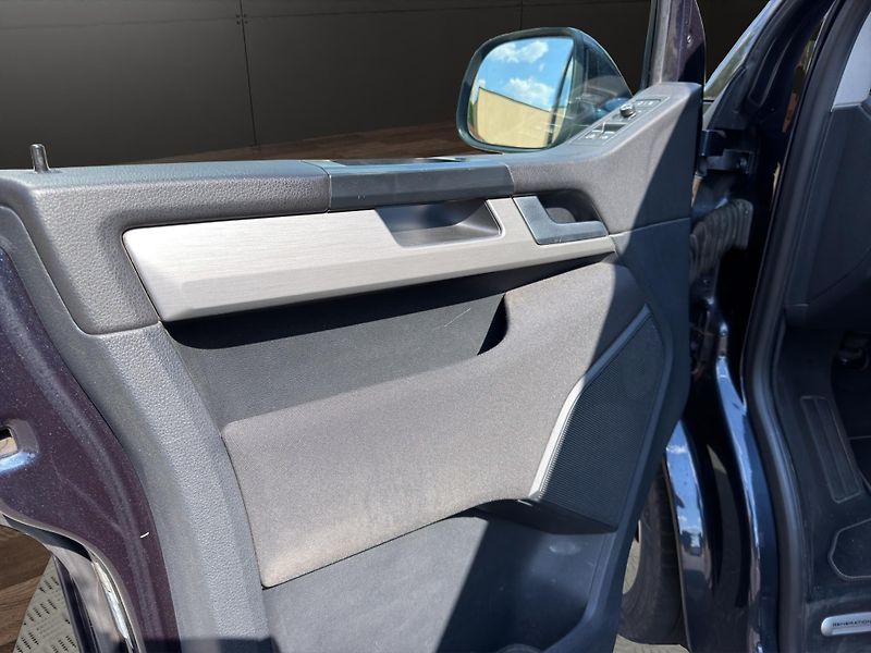 Volkswagen Multivan (2017) DSG 110KW GENARATION SIX - fotka 12 z 27