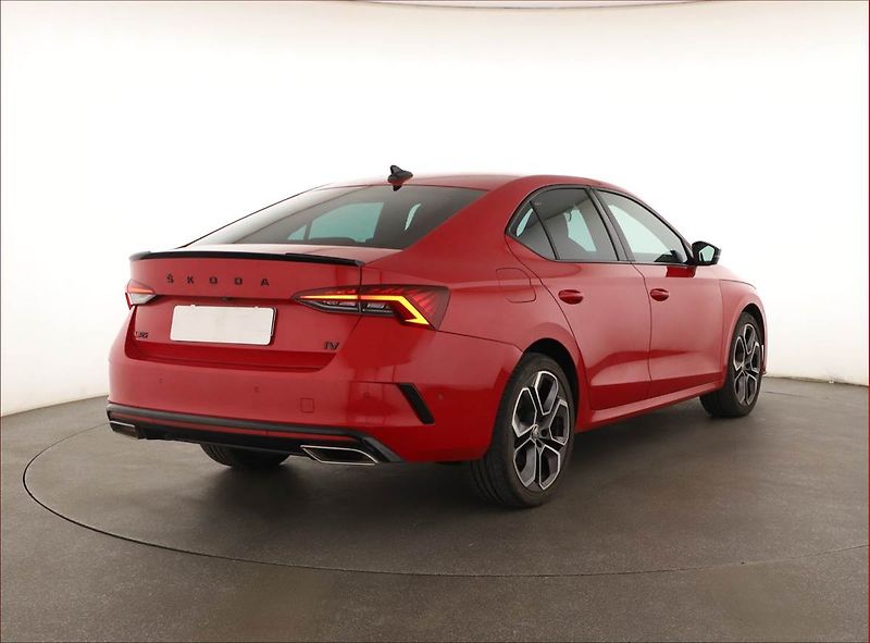 Škoda Octavia (2021) RS 1.4 TSI iV - fotka 5 z 20