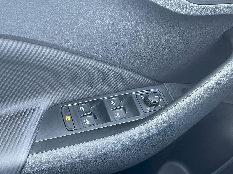 Škoda Kamiq (2026) 1.0 TSI 85 kW DSG Monte Carlo - fotka 23 z 34