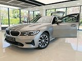 BMW Řada 3 (2022) 2.0 318D A/T Kůže - náhled 1