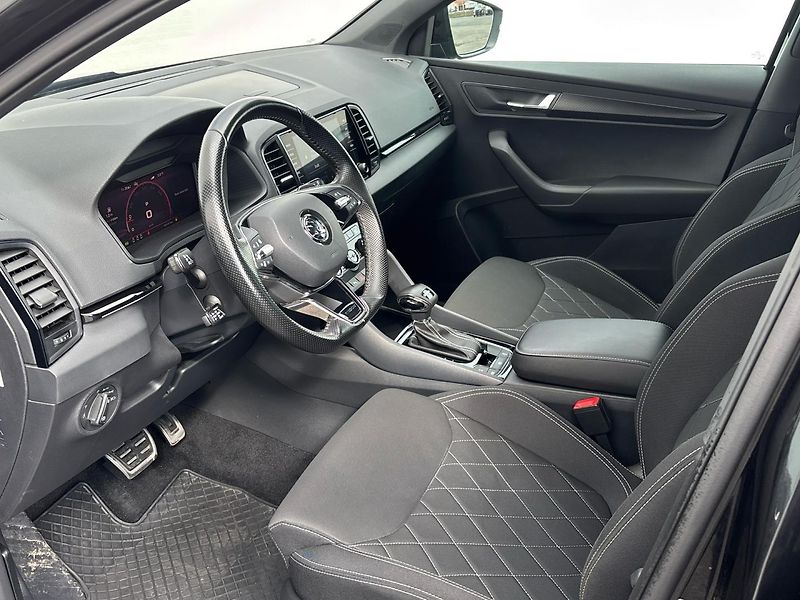 Škoda Karoq Sportline DSG - fotka 6 z 27