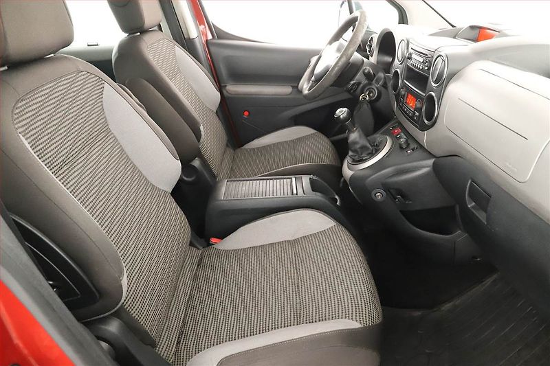 Peugeot Partner (2009) Outdoor 1.6 HDi, 5Míst, ČR - fotka 7 z 14