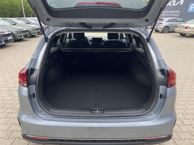 Kia Ceed SW (2025) 7DCT TOP 