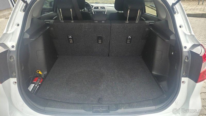 Suzuki SX4 S-Cross (2014) - fotka 11 z 20