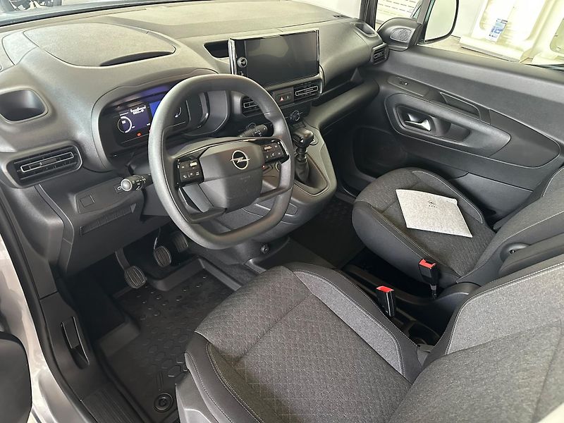 Opel Combo Edition Plus L1H1 1.5CDTI, MT6 - fotka 7 z 17