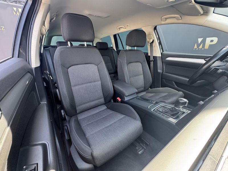Volkswagen Passat (2015) B8 2.0TDi DSG Comfort+,el.kufr - fotka 20 z 52
